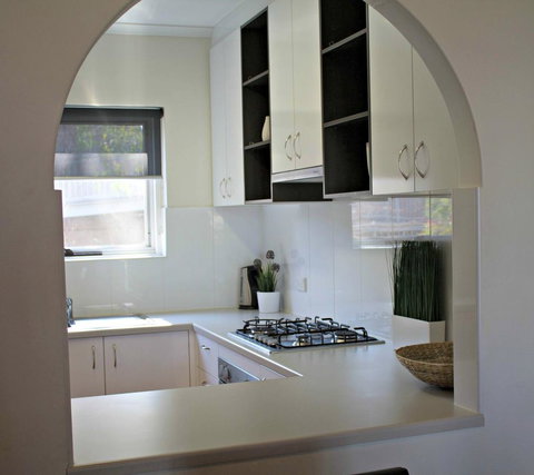 Adelaide DressCircle Apartments - Archer Street - Holiday Sunshine Coast 22