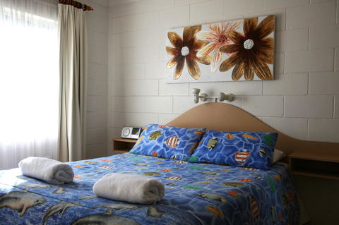 Lake Edge Apartments - Holiday Sunshine Coast 26