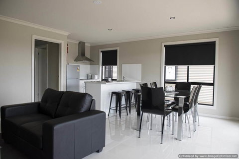 Paringa Resort - Holiday Sunshine Coast 6