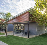 Paringa Resort - Holiday Sunshine Coast