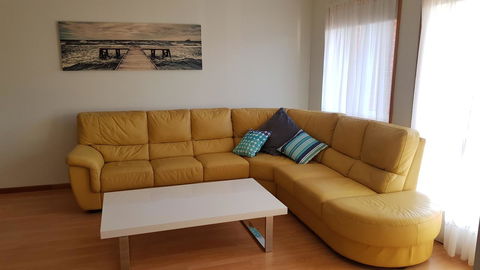 Aldinga Beach Overnighter Or Getaway Home - Sunshine Coast Tourism 9