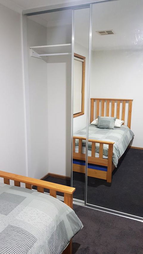 Aldinga Beach Overnighter Or Getaway Home - Sunshine Coast Tourism 27