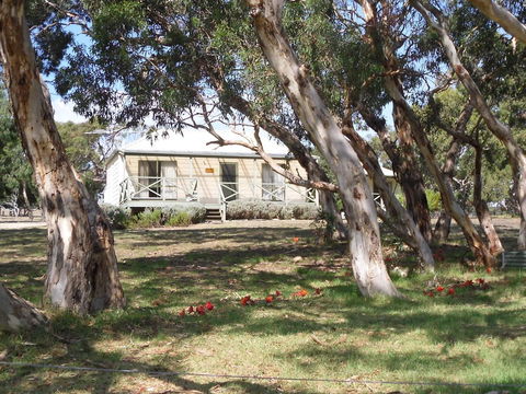Wenton Farm Holiday Cottages - Sunshine Coast Tourism 0