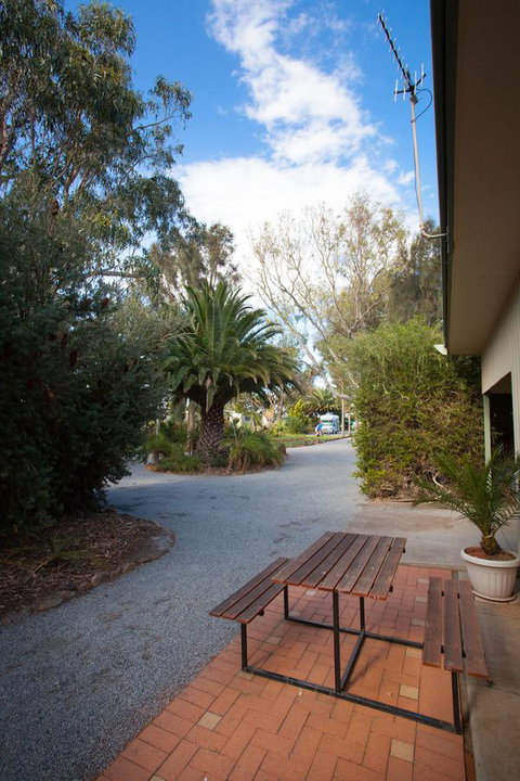 Modra\'s Apartments - Sunshine Coast Tourism 8