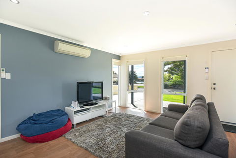 'Hope House' - Encounter Bay - Holiday Sunshine Coast 9