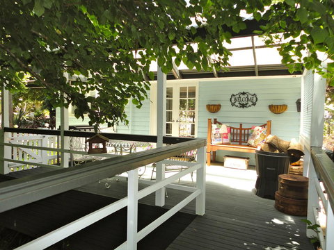 Aldgate Valley Bed And Breakfast - Holiday Sunshine Coast 17