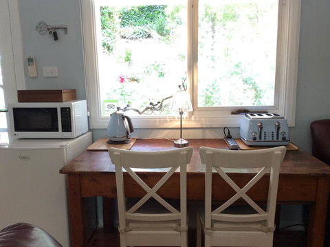 Aldgate Valley Bed And Breakfast - Holiday Sunshine Coast 13