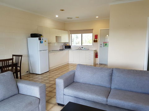 Marion Bay Holiday Villas - Sunshine Coast Tourism 0