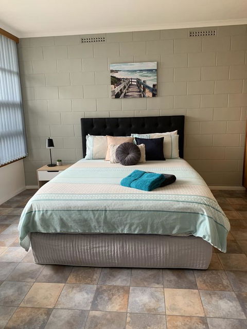 Longbeach Apartments - Holiday Sunshine Coast 3