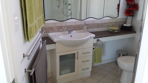 Boat Haven Studios - Holiday Sunshine Coast 3