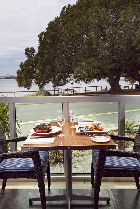 Port Lincoln Hotel - Holiday Sunshine Coast 42