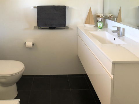 Beachview - Holiday Sunshine Coast 23