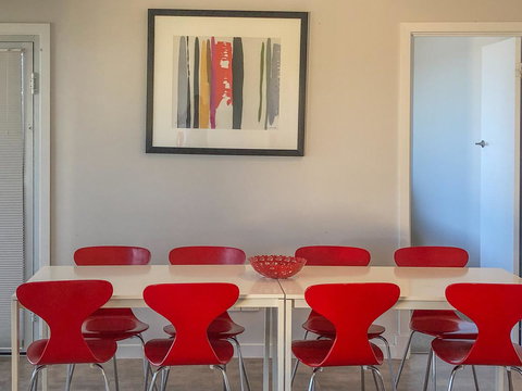 Beachview - Holiday Sunshine Coast 8