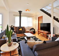 Hudson Bay  Basin View-Pet Friendly-15 Mins to Hyams Beach - Holiday Sunshine Coast