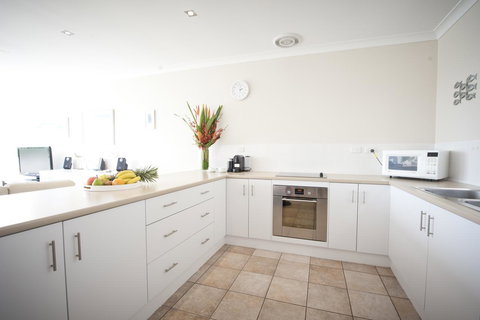 The Bluff Resort Apartments - Sunshine Coast Tourism 28