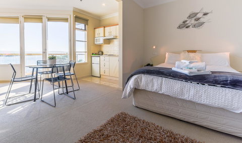 The Bluff Resort Apartments - Sunshine Coast Tourism 10