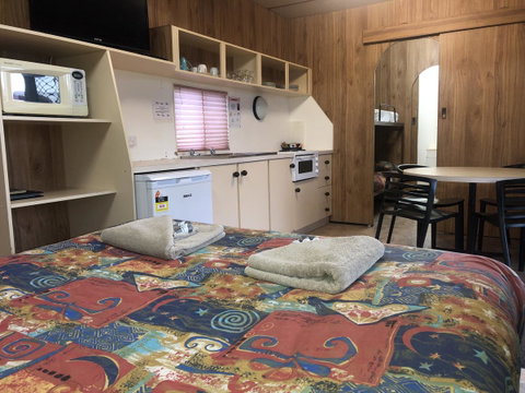 Moonta Bay Holiday Park - Sunshine Coast Tourism 3