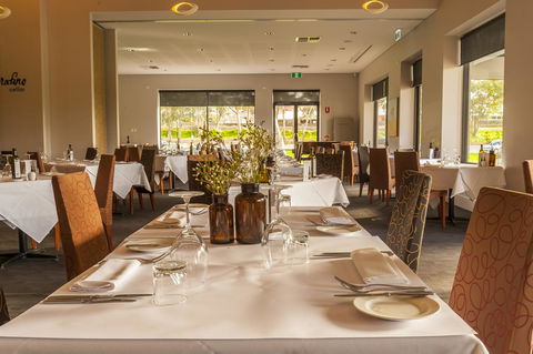 Serafino McLaren Vale - Sunshine Coast Tourism 9