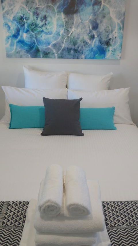 The Avenue Inn - Sunshine Coast Tourism 12