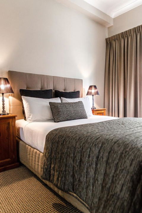 The Belmore Apartments Hotel - Sunshine Coast Tourism 0