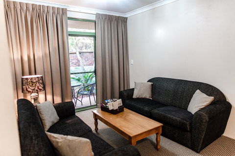 The Belmore Apartments Hotel - Sunshine Coast Tourism 25