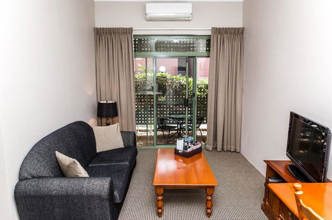 The Belmore Apartments Hotel - Sunshine Coast Tourism 6