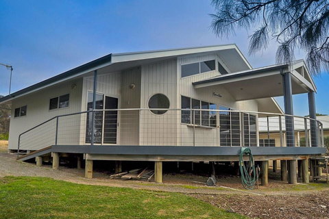 Rest A Shore Coffin Bay - Holiday Sunshine Coast 1