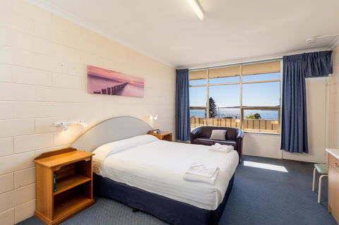 Blue Seas Motel - Holiday Sunshine Coast 12