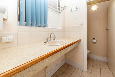 Blue Seas Motel - Holiday Sunshine Coast 4