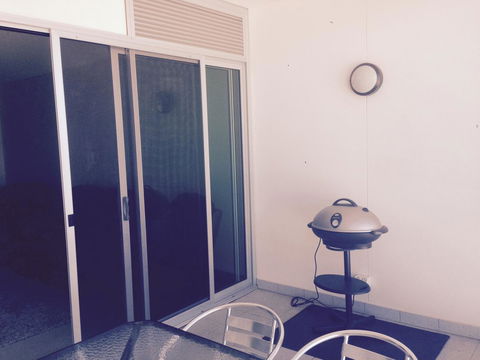 Breakwater Apartment - Holiday Sunshine Coast 11