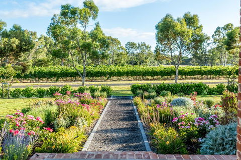 OXENBERRY FARM - Sunshine Coast Tourism 16