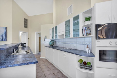 Sail Away - Sunshine Coast Tourism 6