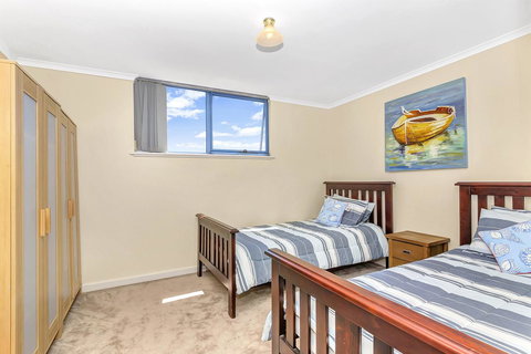 Sail Away - Sunshine Coast Tourism 9