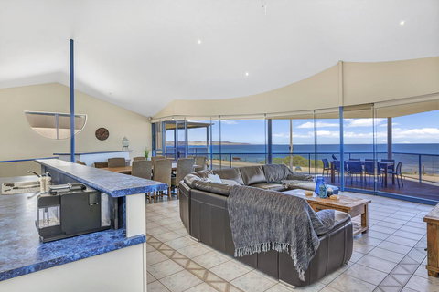 Sail Away - Sunshine Coast Tourism 4