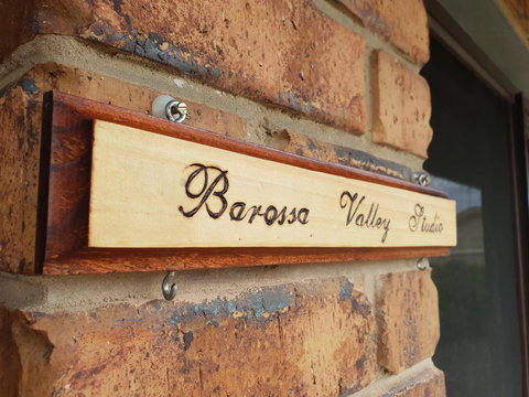 Barossa Valley Studio - Sunshine Coast Tourism 10