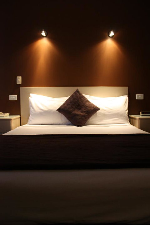 Lakeview Motel And Apartments - Holiday Sunshine Coast 12