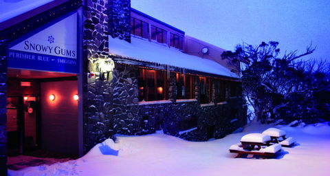 Snowy Gums Chalet - Sunshine Coast Tourism 3
