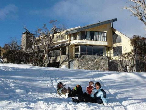 Snowy Gums Chalet - Sunshine Coast Tourism 6