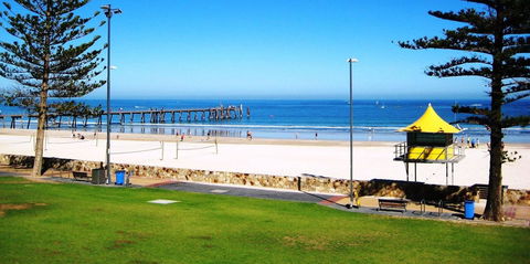 Parkview Apartment - Grandview House & Apartments - Sunshine Coast Tourism 13