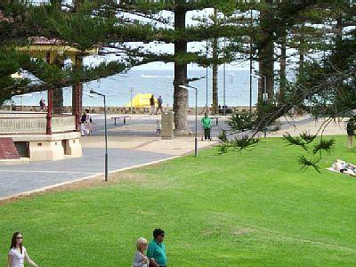 Parkview Apartment - Grandview House & Apartments - Sunshine Coast Tourism 0