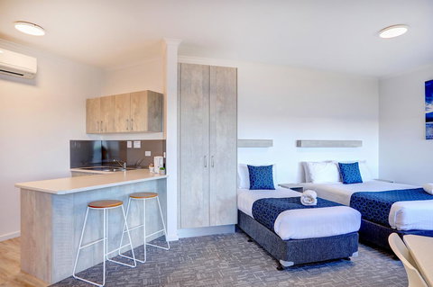 Limani Motel - Holiday Sunshine Coast 40