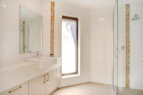 Limani Motel - Holiday Sunshine Coast 36