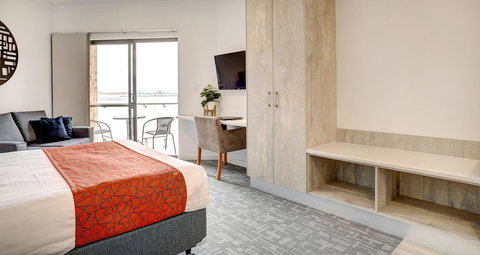 Limani Motel - Holiday Sunshine Coast 27