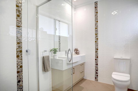 Limani Motel - Holiday Sunshine Coast 21