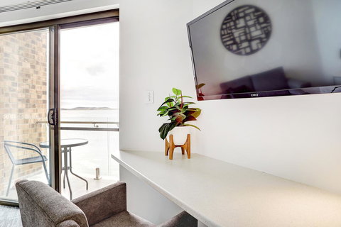 Limani Motel - Holiday Sunshine Coast 26