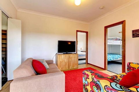 SeaWatch-Sea Views - Sunshine Coast Tourism 4