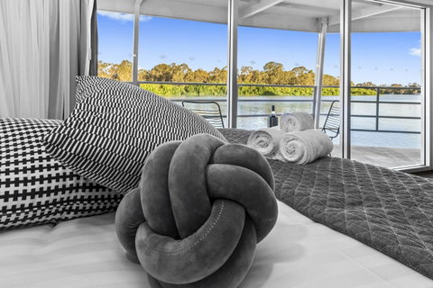 Murray River Queen - Sunshine Coast Tourism 8