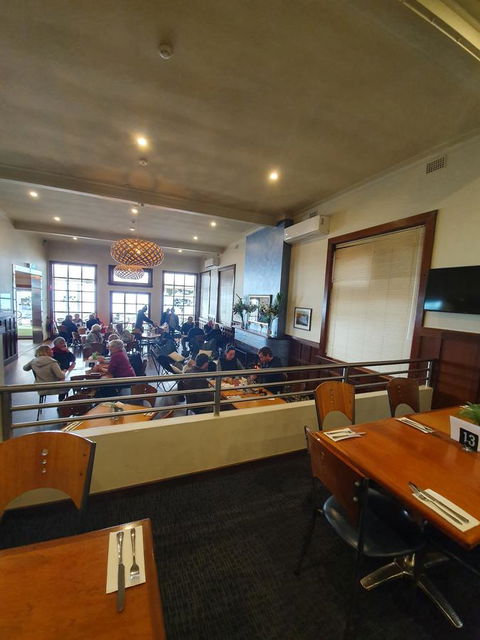 Pier Hotel Port Lincoln - Holiday Sunshine Coast 8