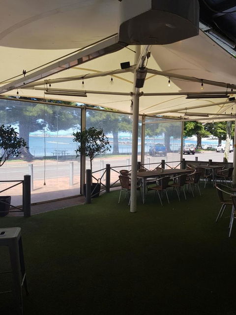 Pier Hotel Port Lincoln - Holiday Sunshine Coast 29