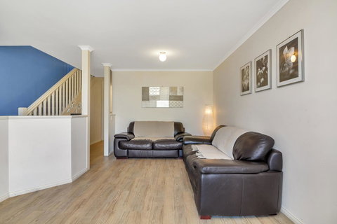 The Lighthouse - Port Willunga - C21 SouthCoast Holidays - Sunshine Coast Tourism 8